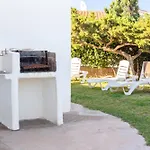 Goyo Holiday home *